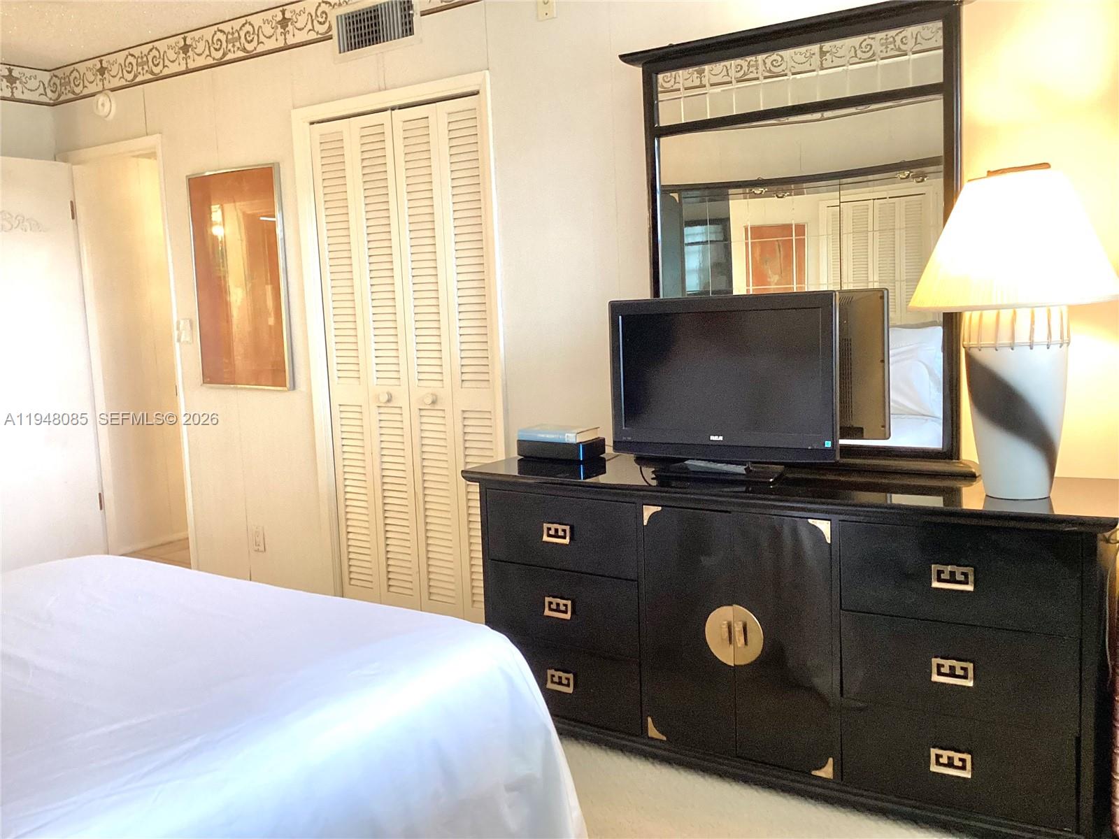 3300 N Palm Aire Dr #504 Pompano Beach, FL 33069