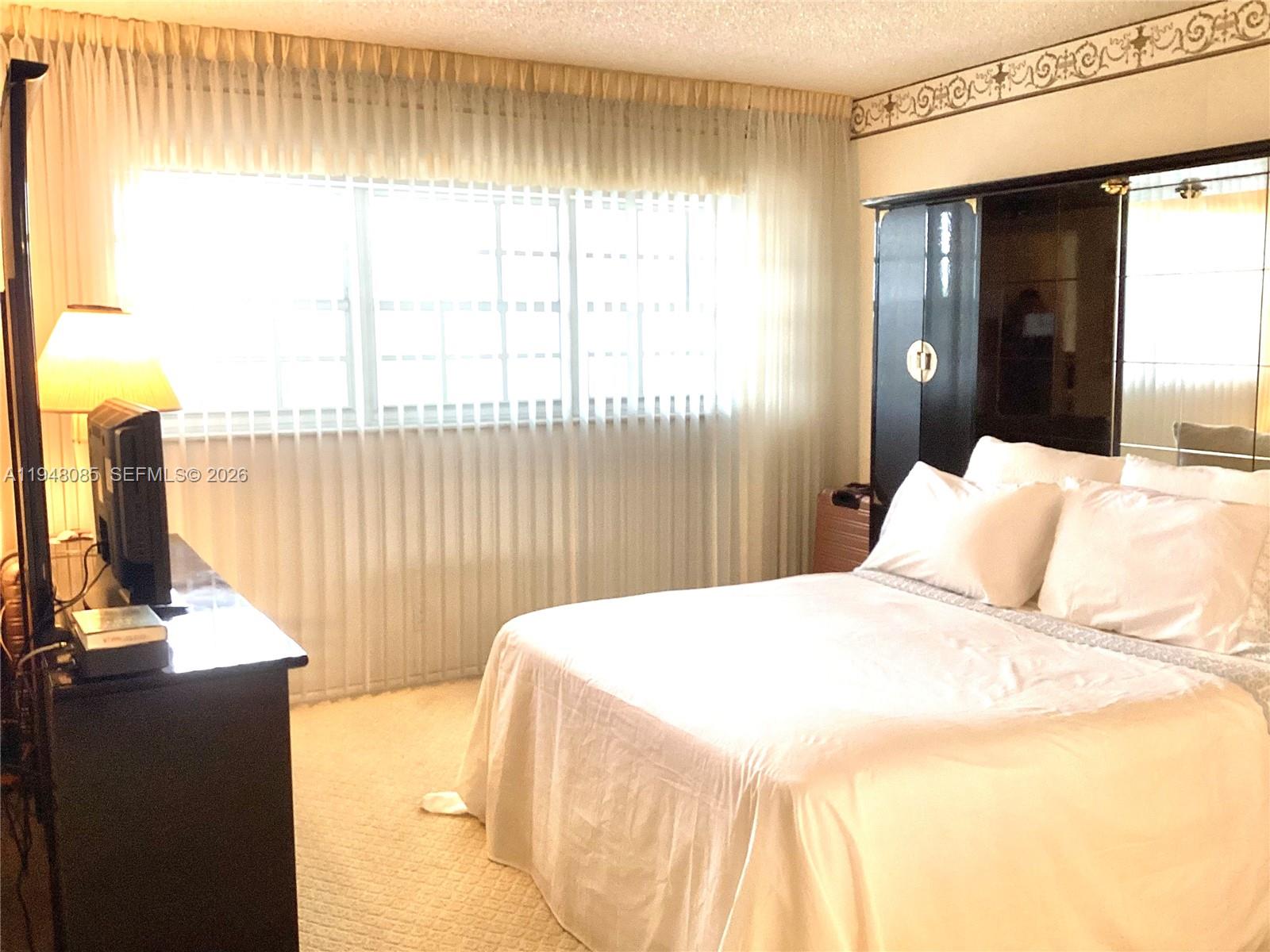 3300 N Palm Aire Dr #504 Pompano Beach, FL 33069