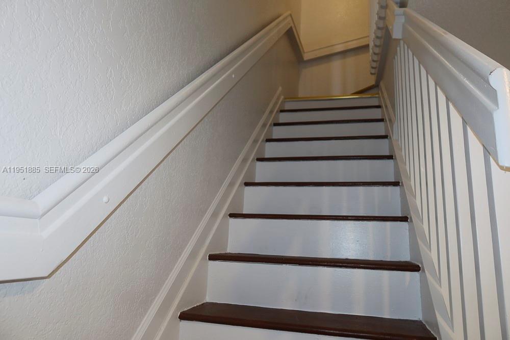 12055 SW 140th Ter #7-20 Miami, FL 33186