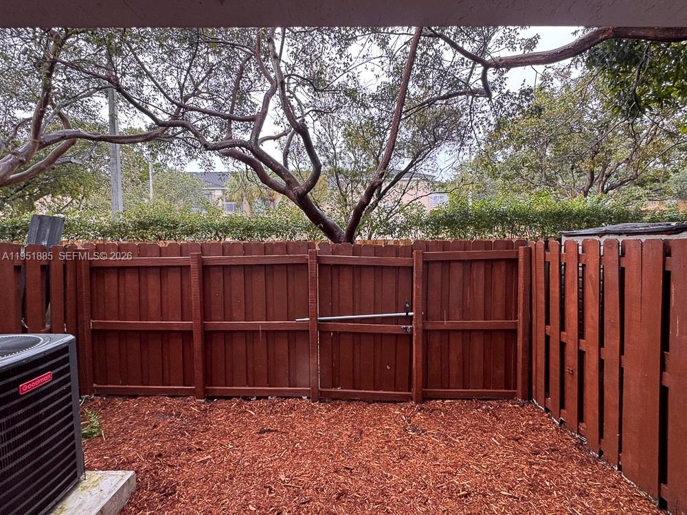 12055 SW 140th Ter #7-20 Miami, FL 33186