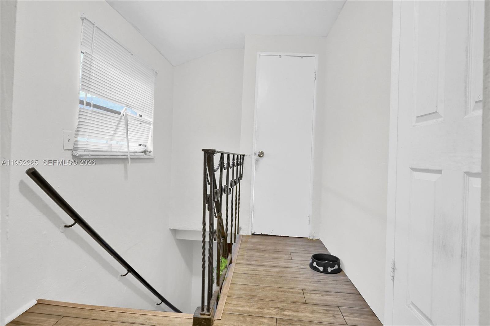 2105 NW 1st St Miami, FL 33125