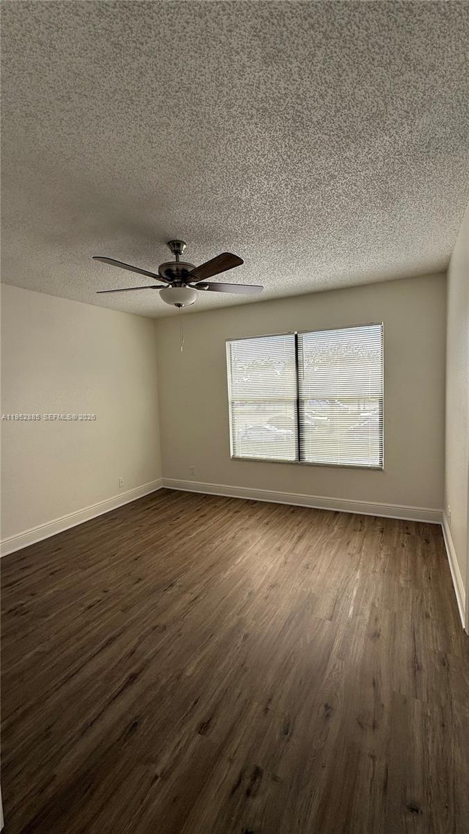 1453 Lake Crystal Dr #H West Palm Beach, FL 33411