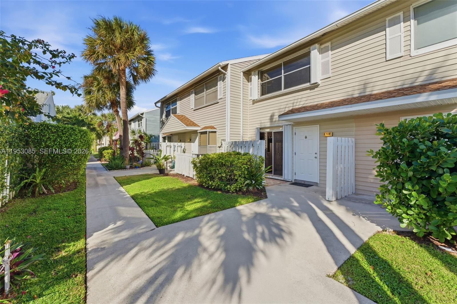 2709 NE 15th St Pompano Beach, FL 33062