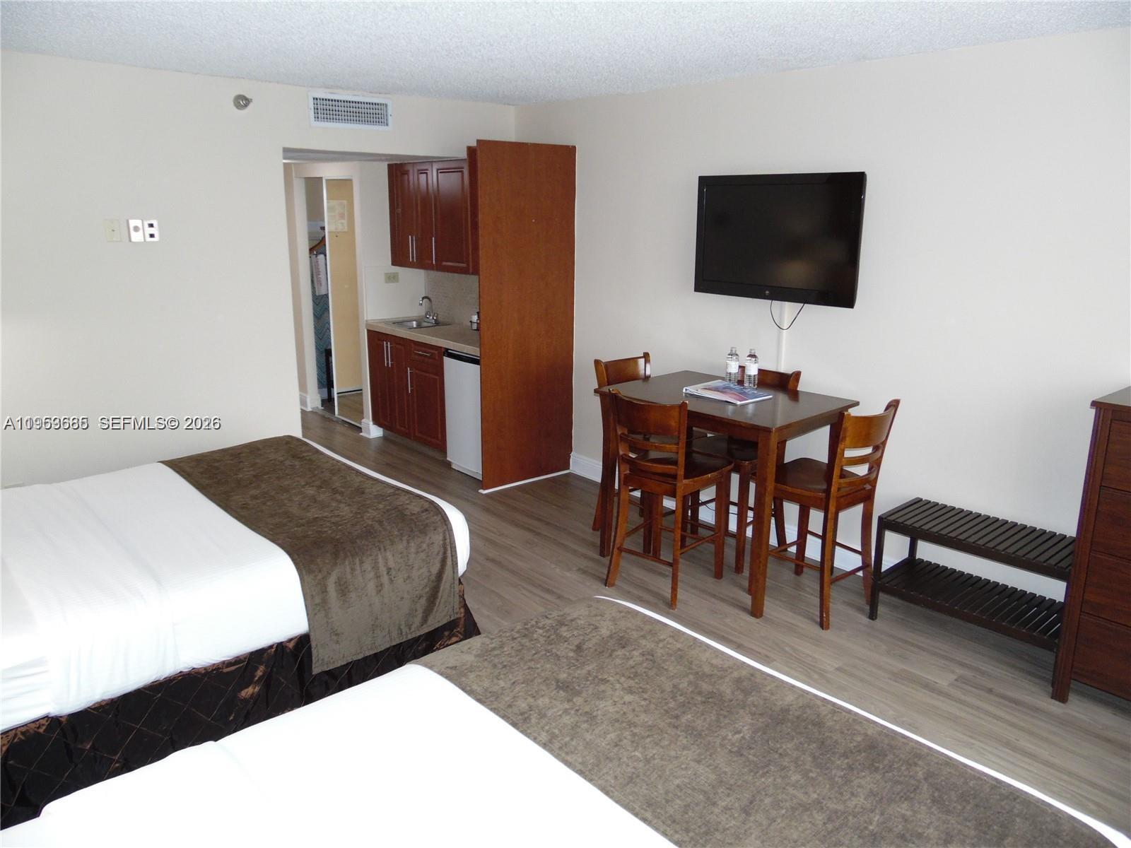 19201 Collins Ave #243 Sunny Isles Beach, FL 33160