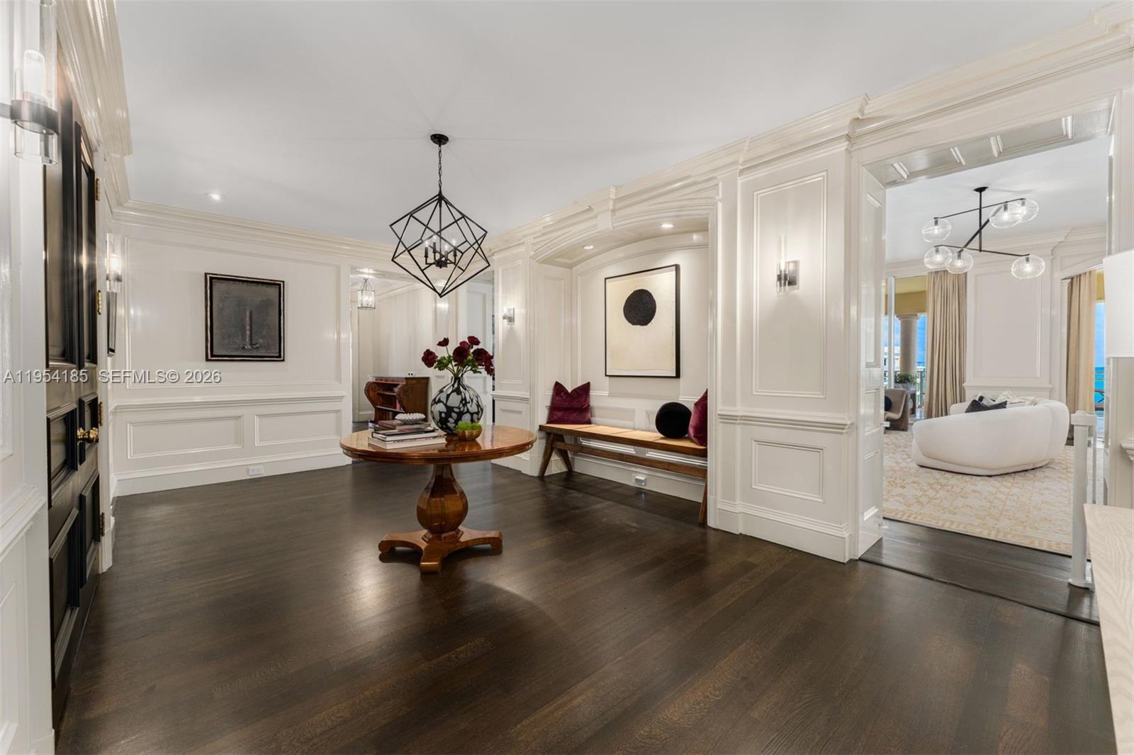 image Grand Bay Residences1