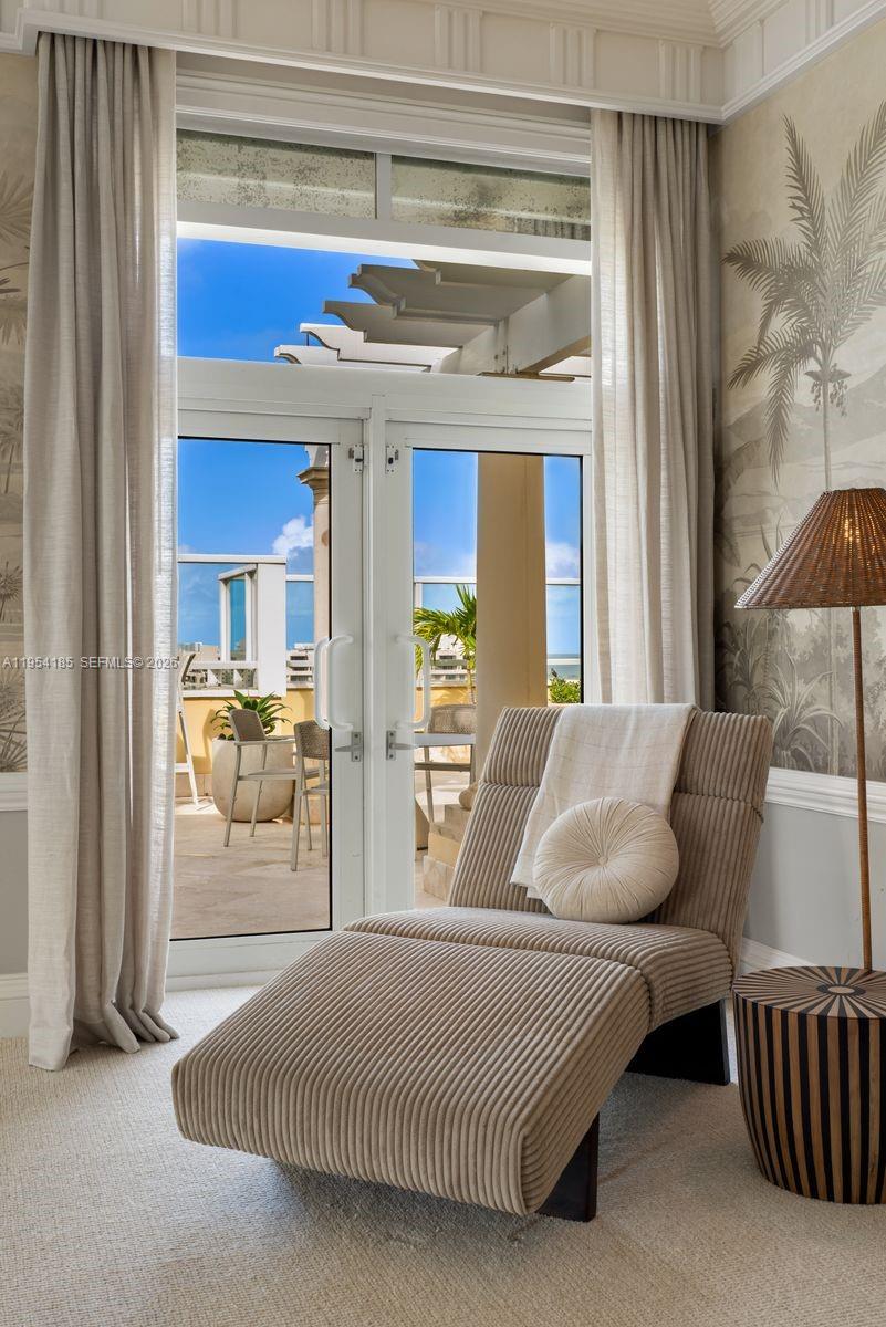 image Grand Bay Residences29