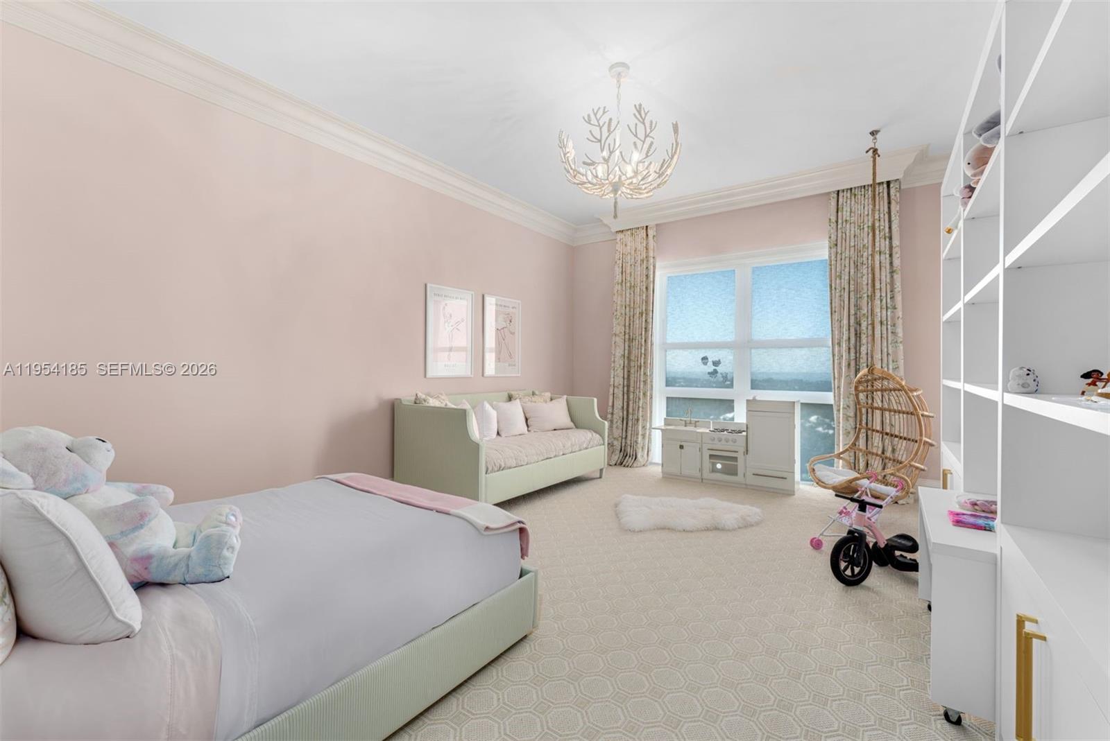 image Grand Bay Residences37