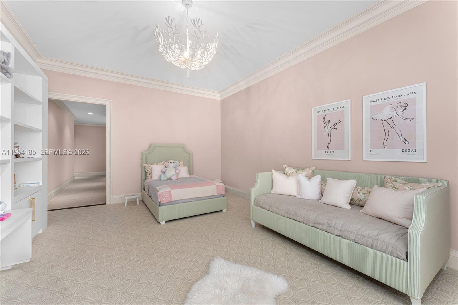 image Grand Bay Residences38