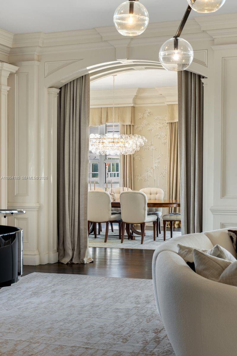 image Grand Bay Residences5