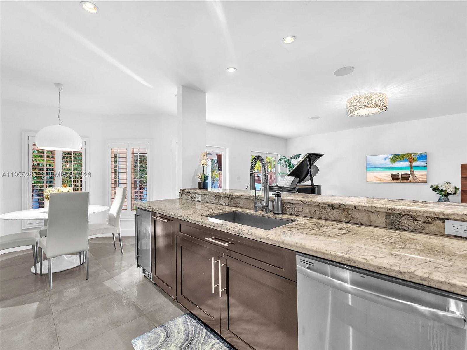 1254 Madison St Hollywood, FL 33019