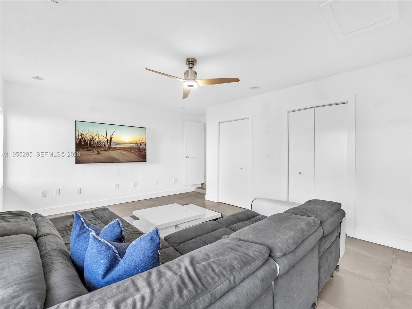 1254 Madison St Hollywood, FL 33019