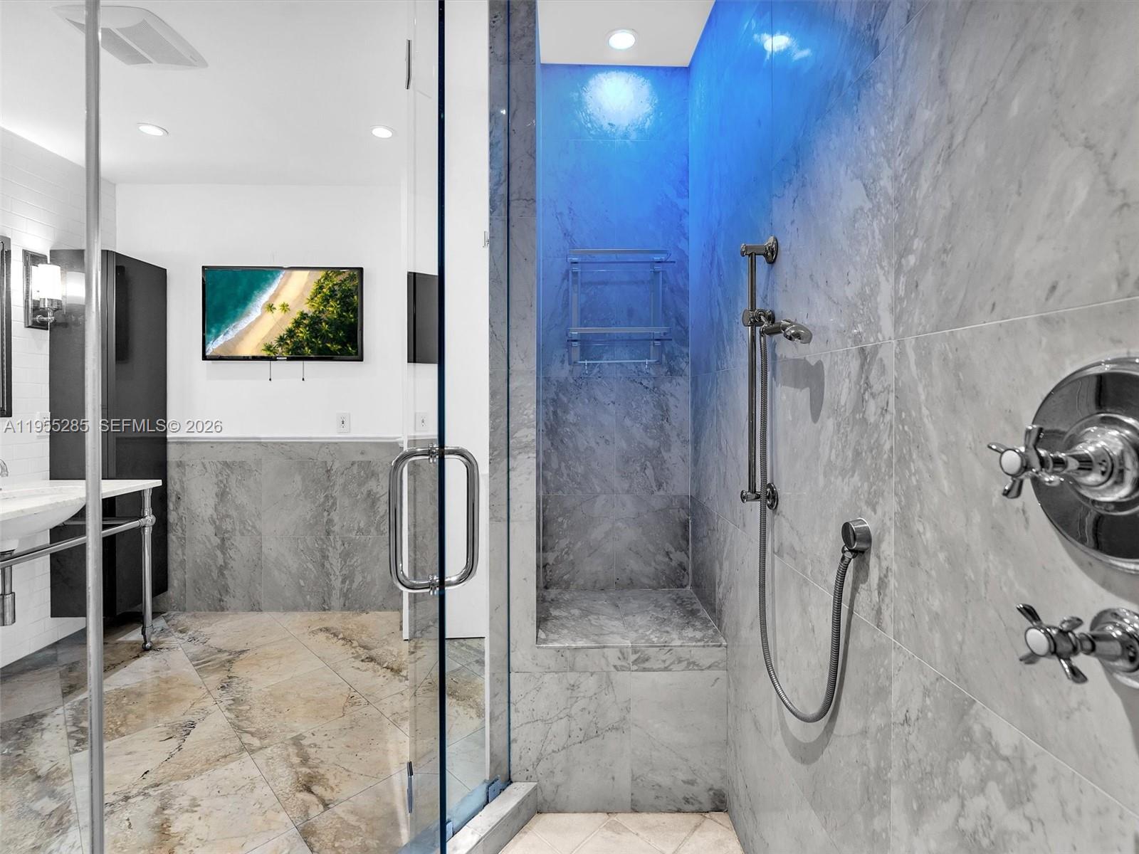 1254 Madison St Hollywood, FL 33019