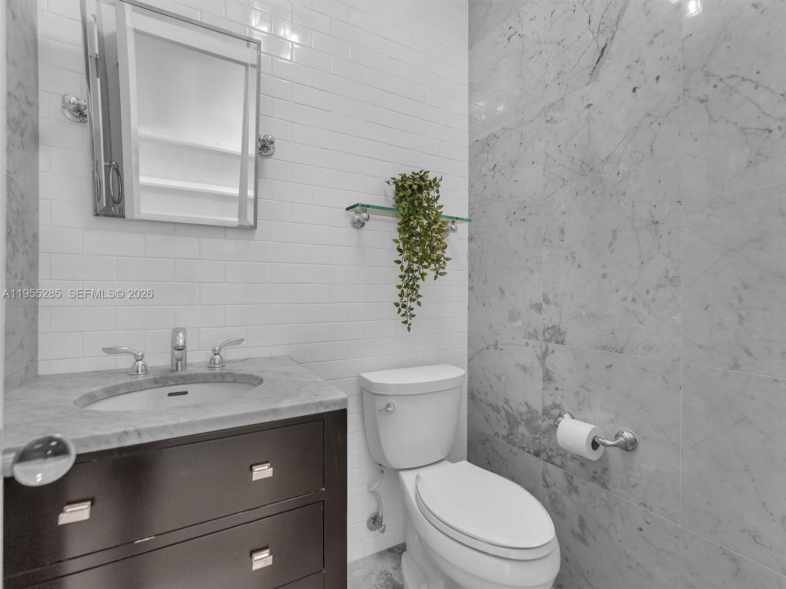 1254 Madison St Hollywood, FL 33019