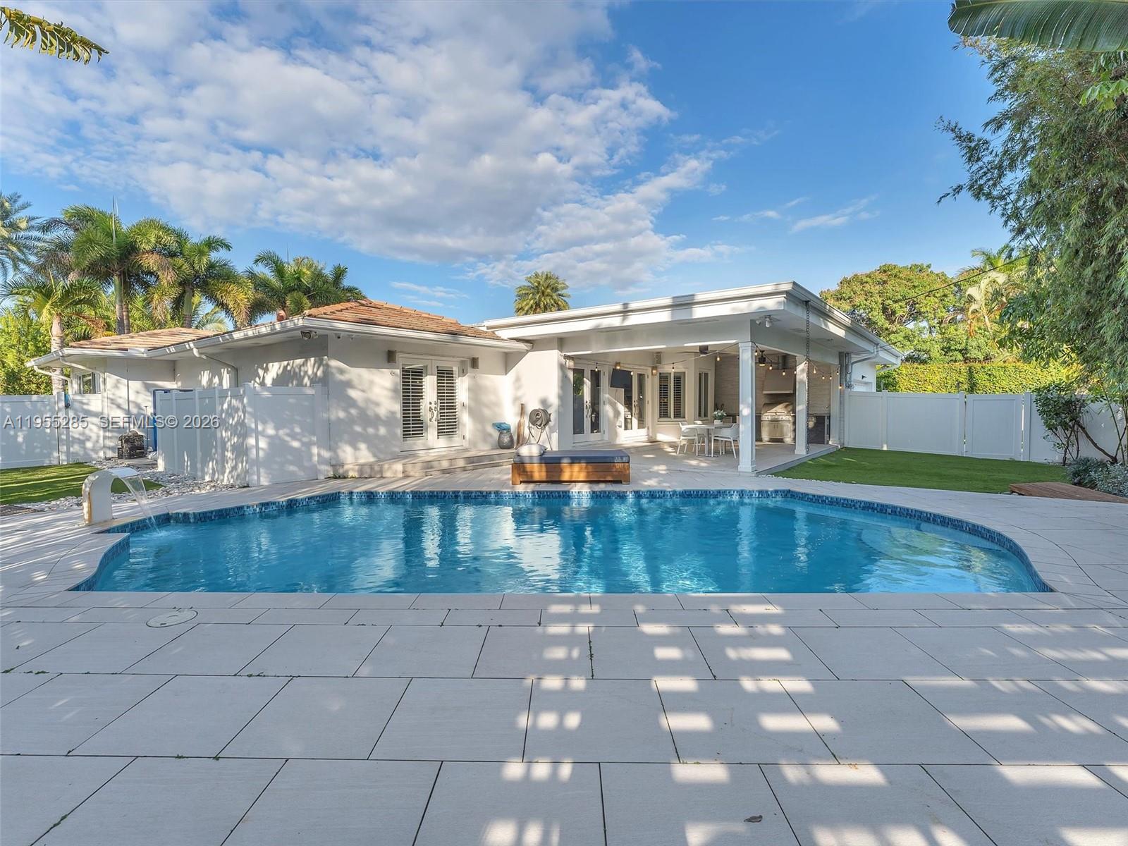 1254 Madison St Hollywood, FL 33019