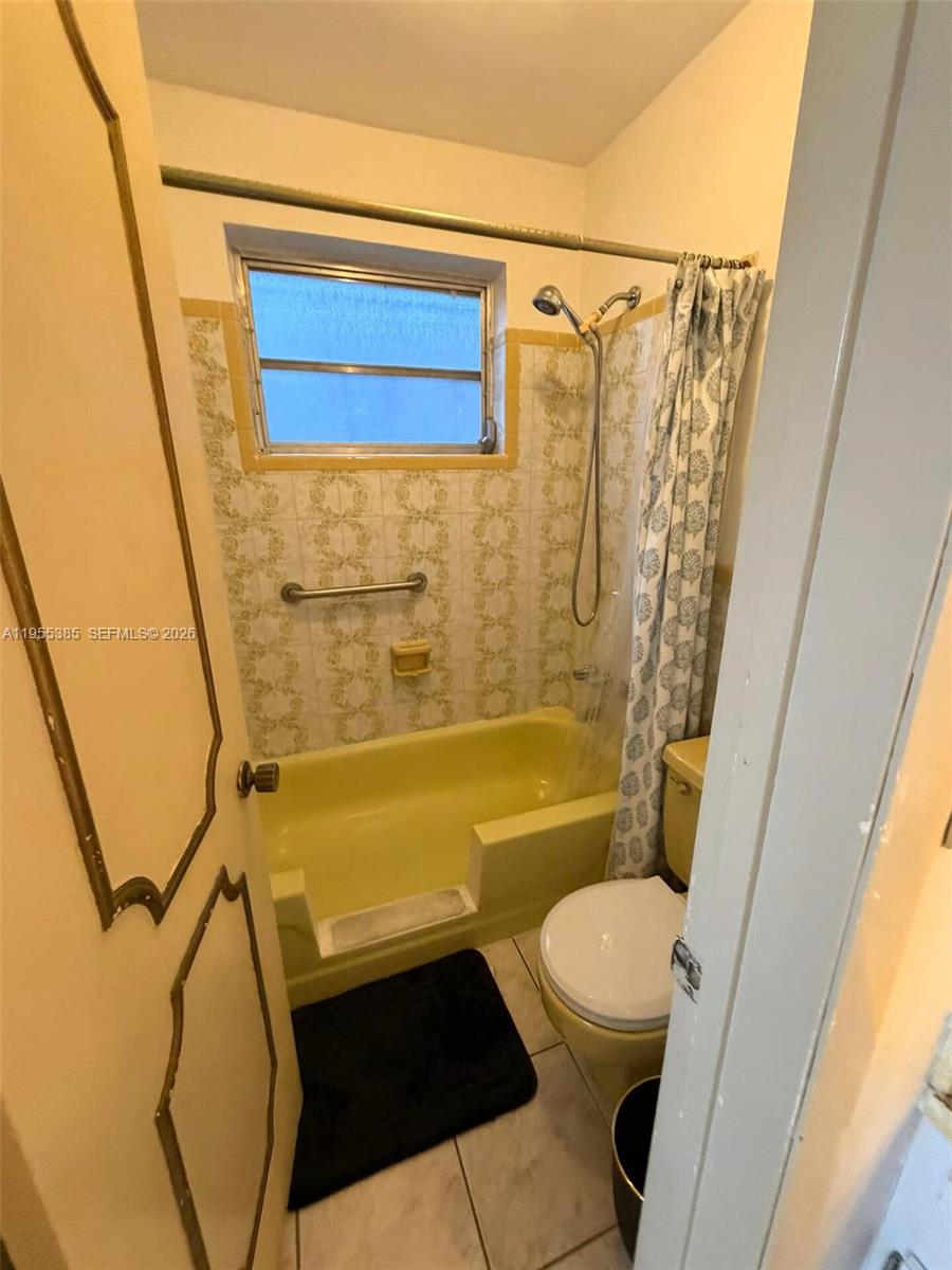 1712 SW 13th St Miami, FL 33145