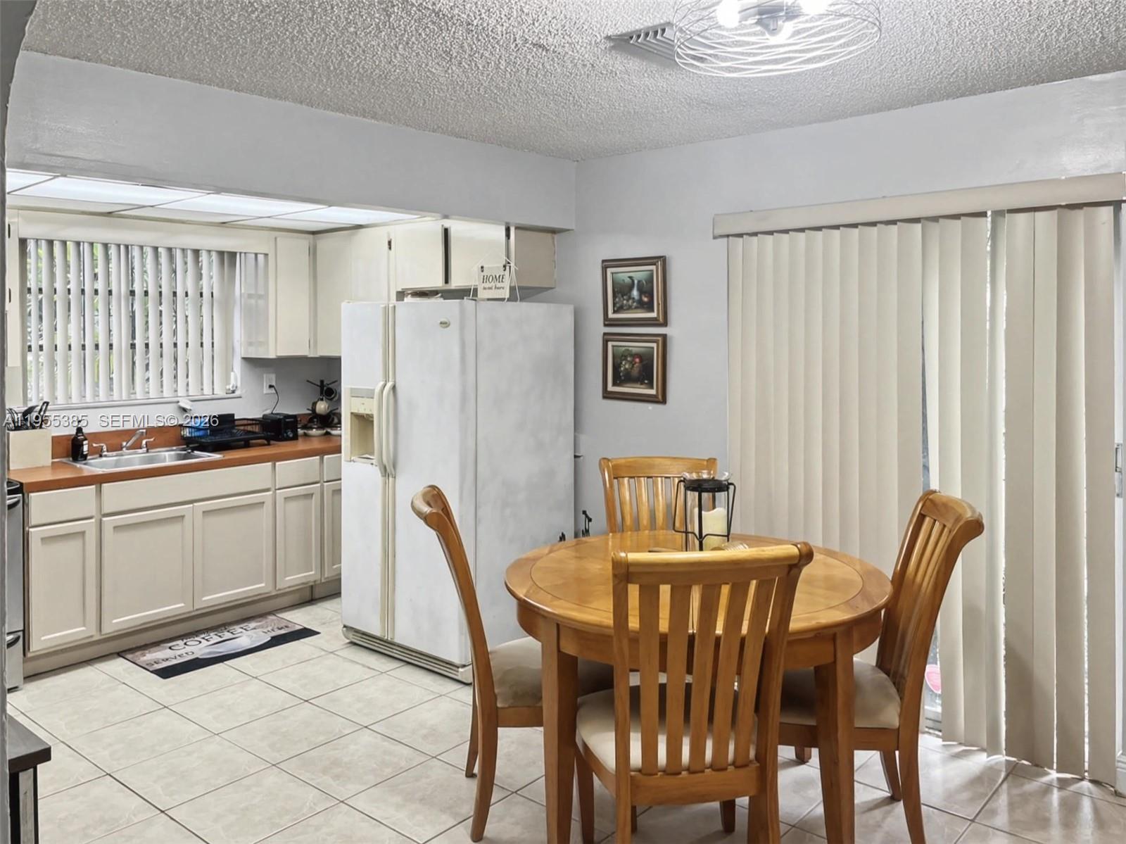 1712 SW 13th St Miami, FL 33145