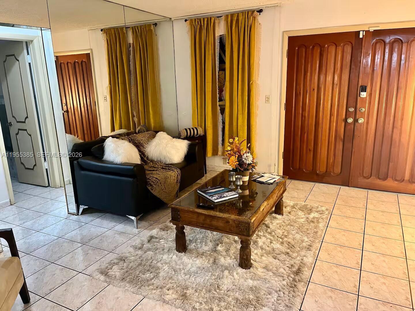 1712 SW 13th St Miami, FL 33145