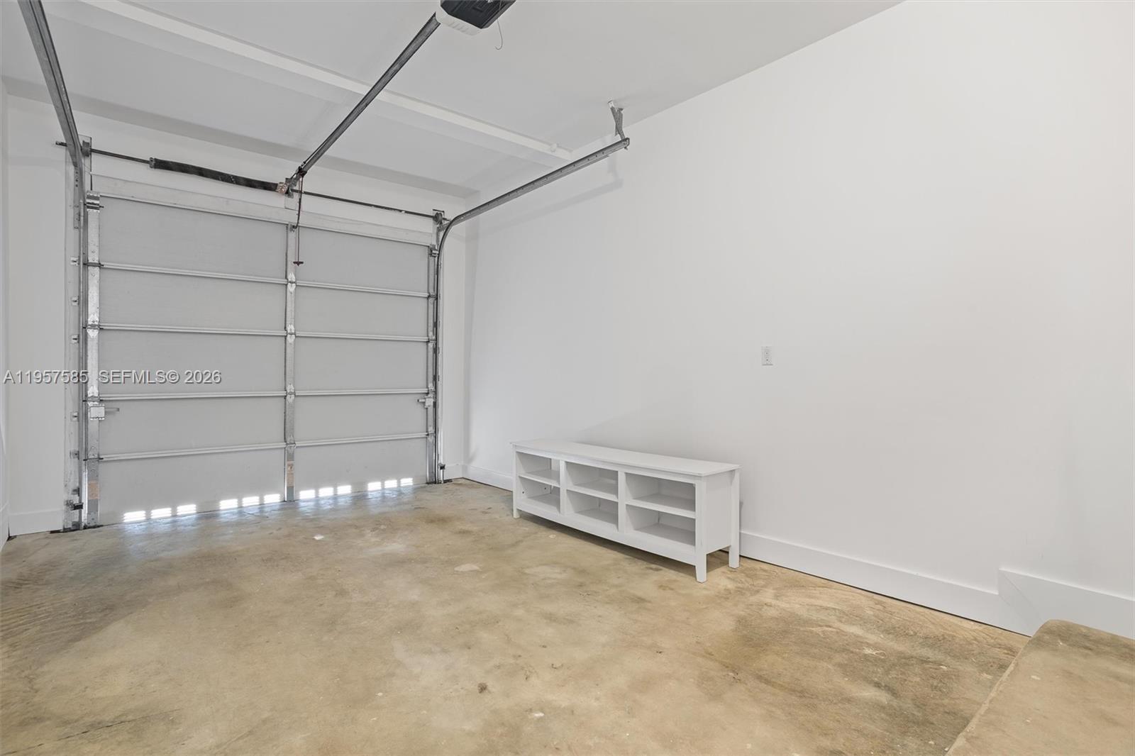 2784 SW 34th Ave Miami, FL 33133