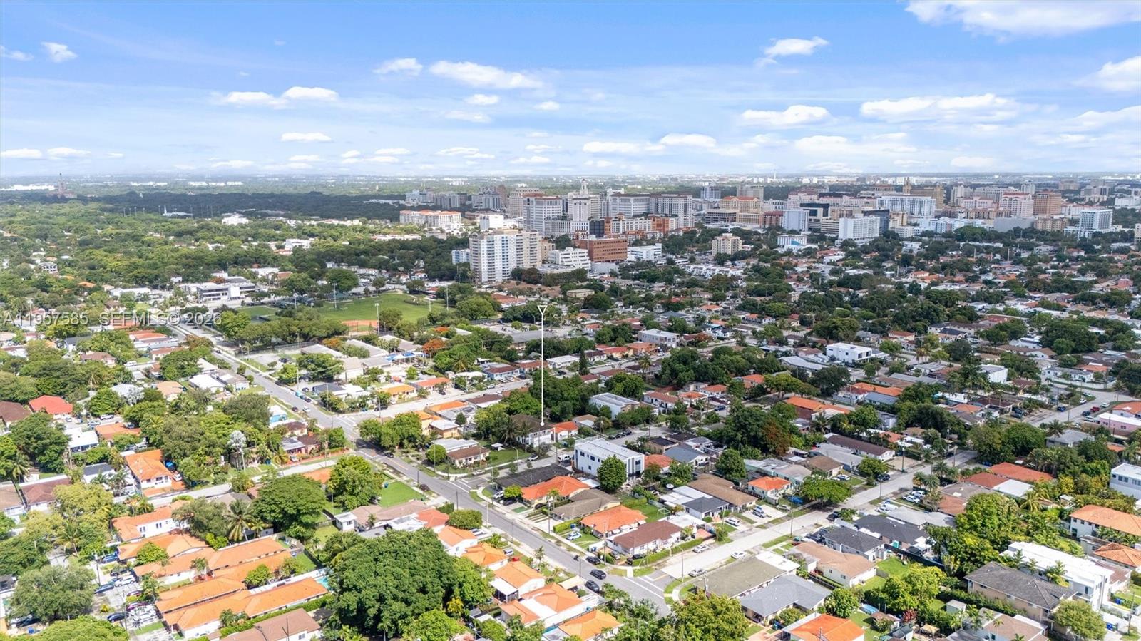 2784 SW 34th Ave Miami, FL 33133