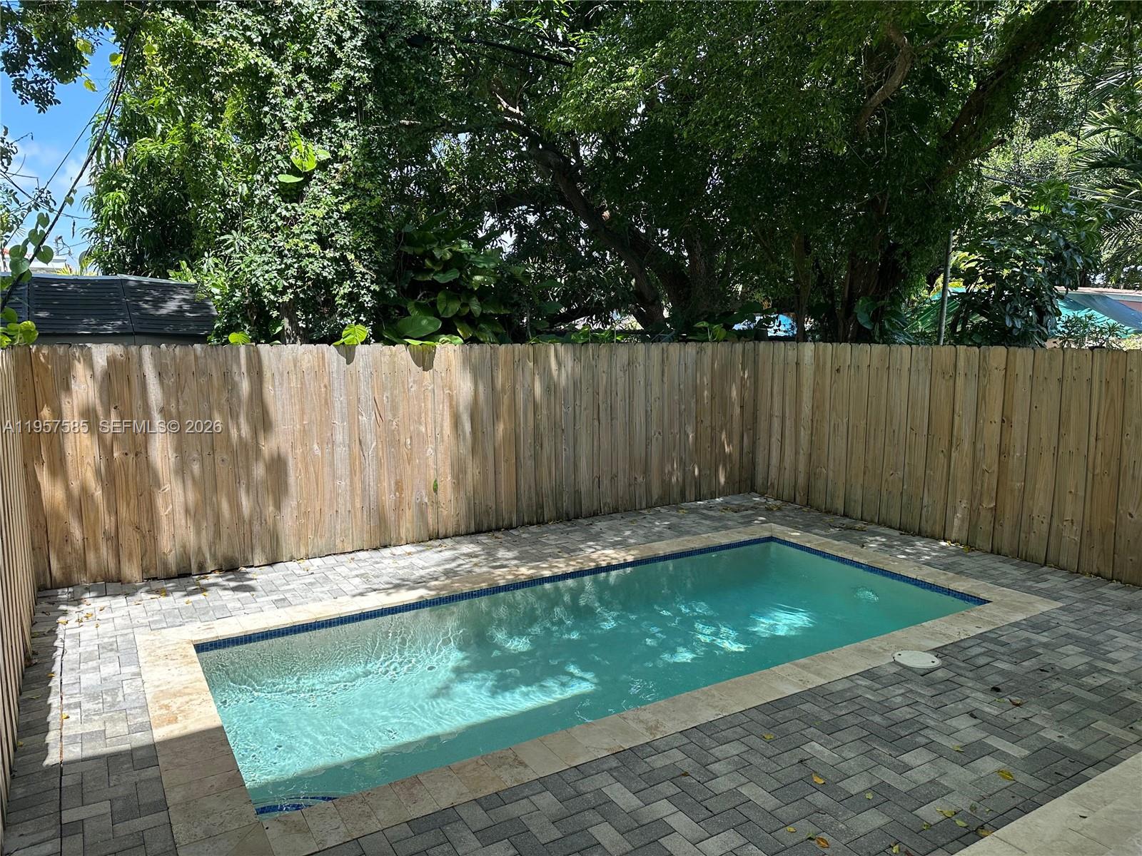 2784 SW 34th Ave Miami, FL 33133