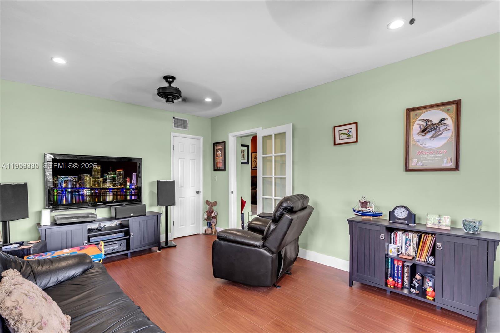 249 Carlisle Dr Miami Springs, FL 33166