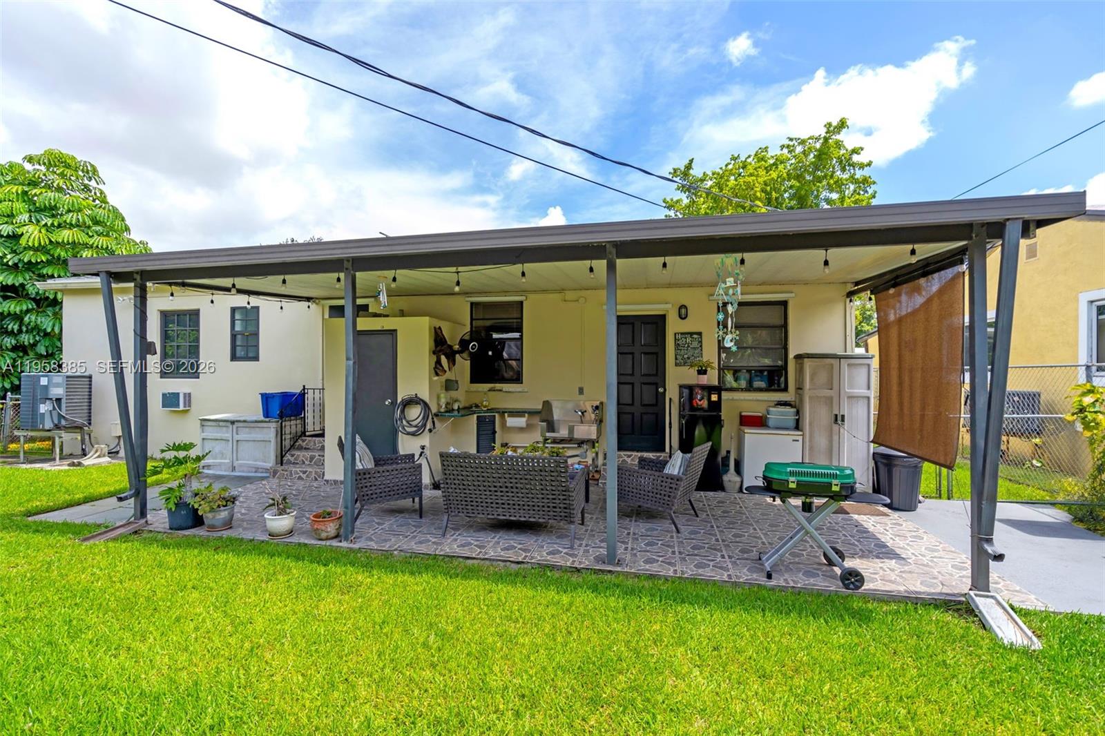 249 Carlisle Dr Miami Springs, FL 33166