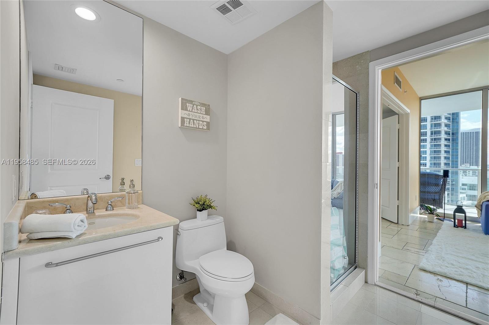 3101 S Ocean #1802 Hollywood, FL 33019