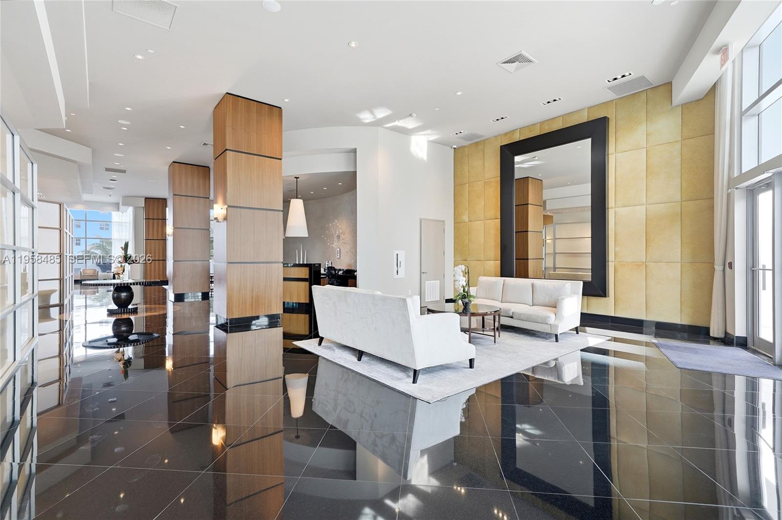 3101 S Ocean #1802 Hollywood, FL 33019