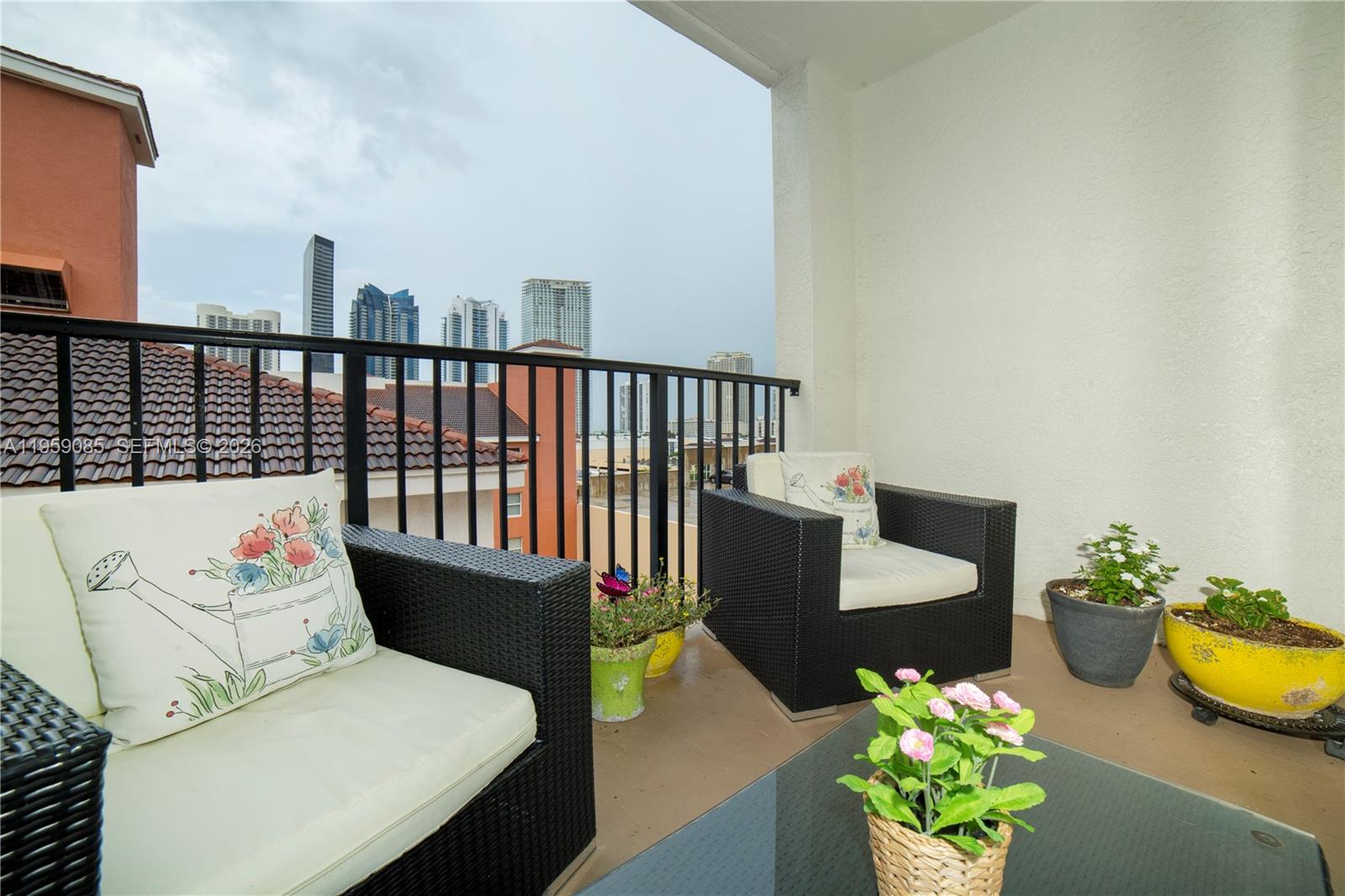 image Porto Bellagio Condo34