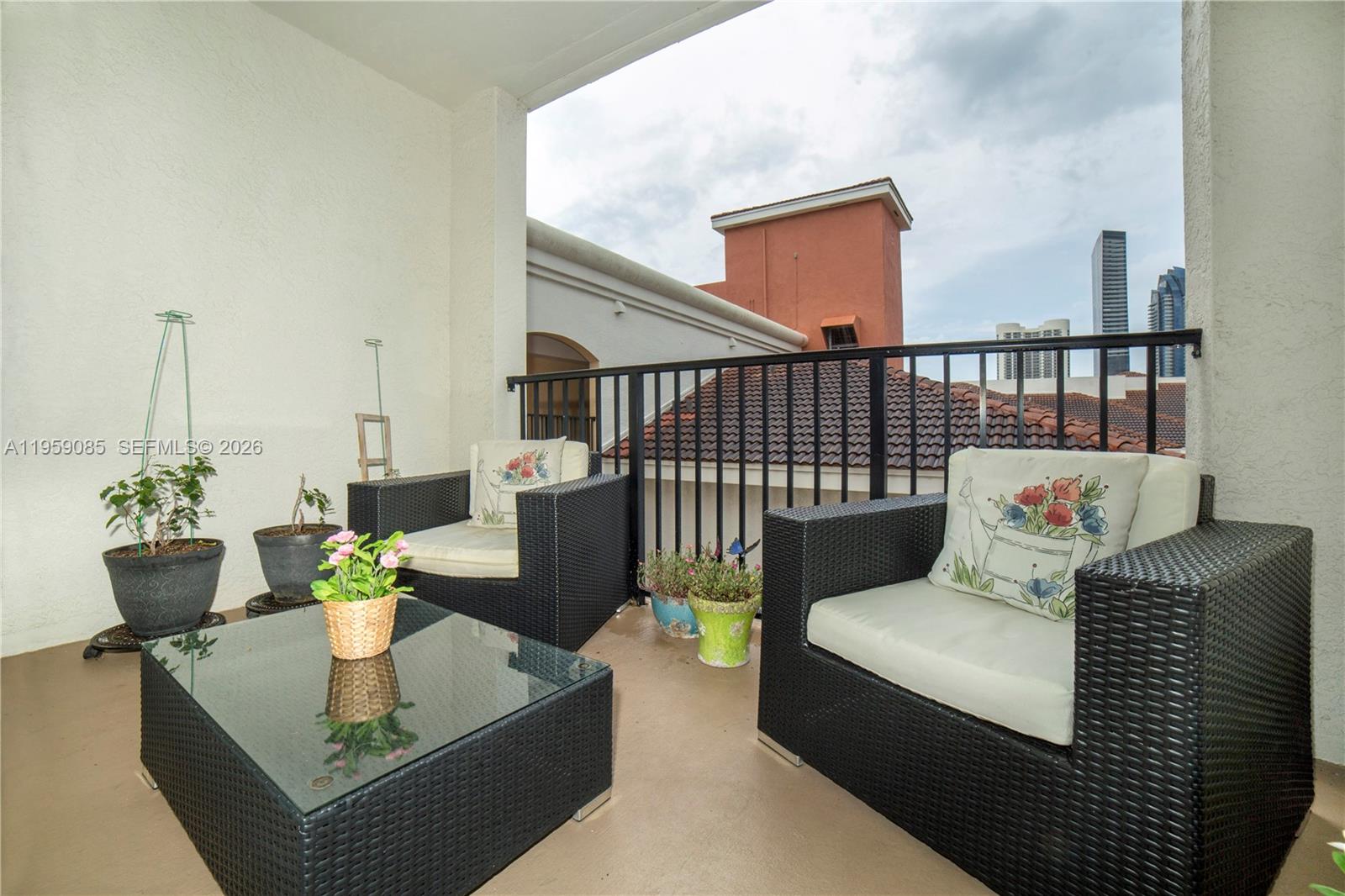 image Porto Bellagio Condo35