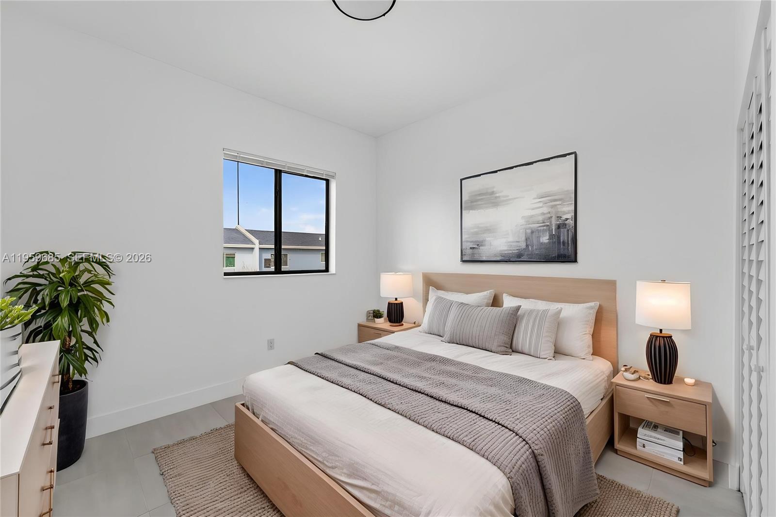 18316 SW 102th Pl Miami, FL 33157