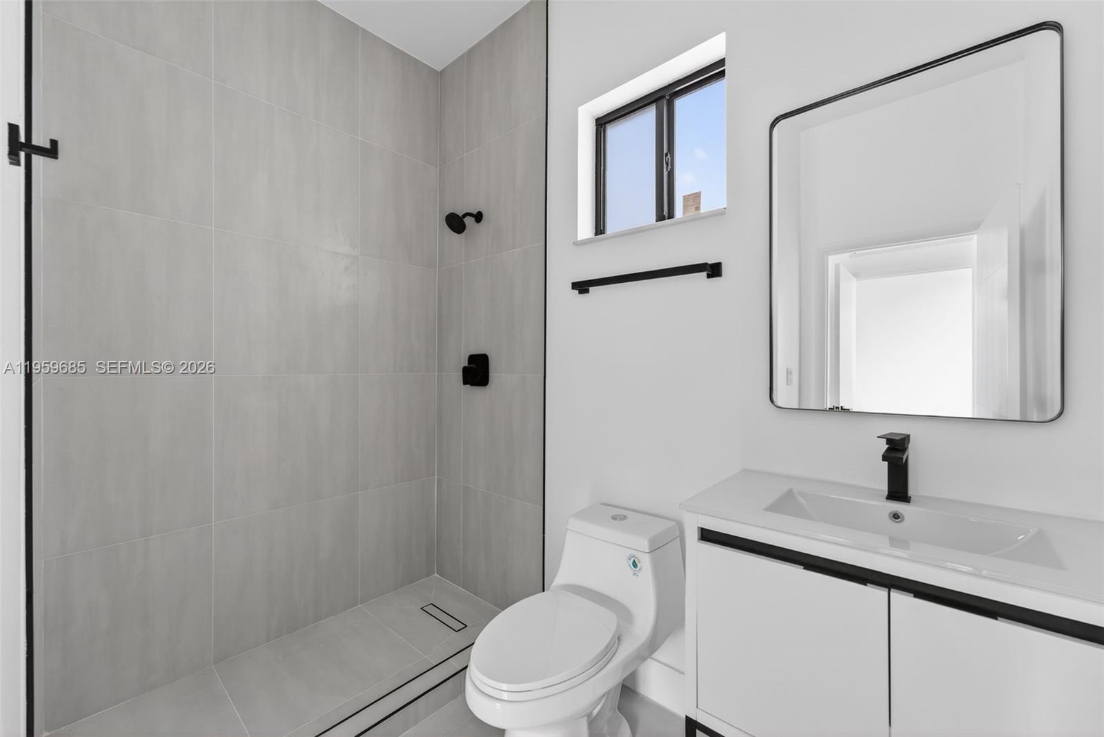 18316 SW 102th Pl Miami, FL 33157