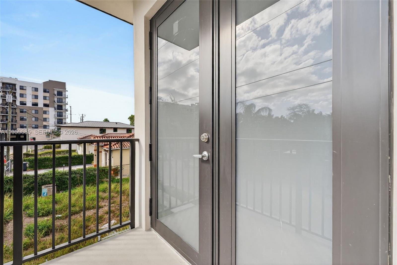 18316 SW 102th Pl Miami, FL 33157