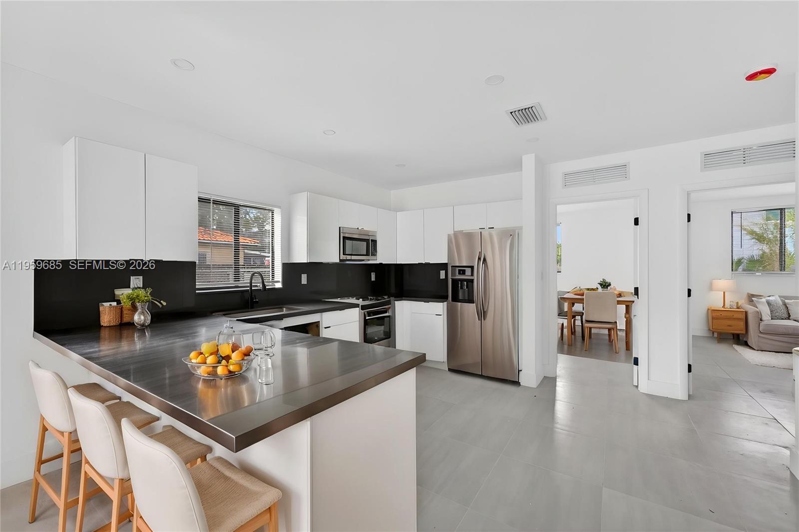 18316 SW 102th Pl Miami, FL 33157