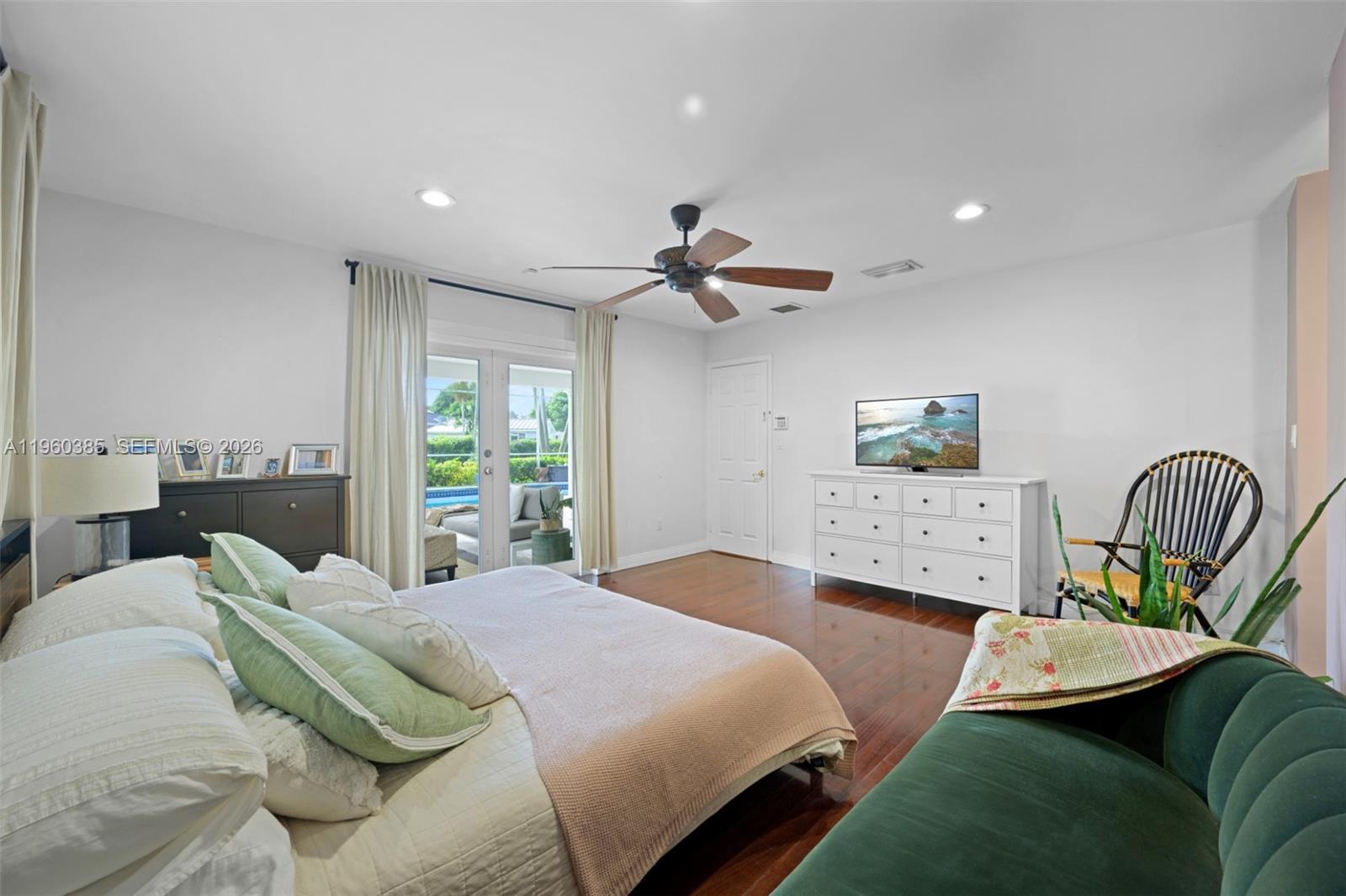 8330 SW 171st St Palmetto Bay, FL 33157