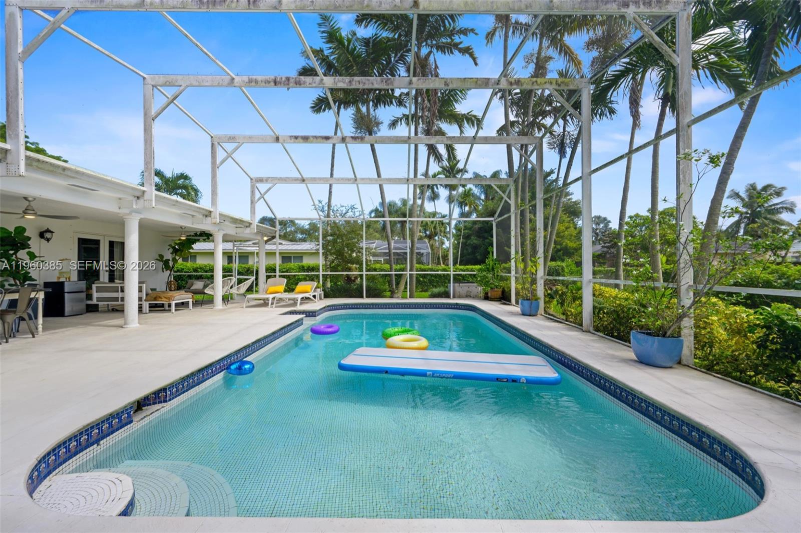 8330 SW 171st St Palmetto Bay, FL 33157