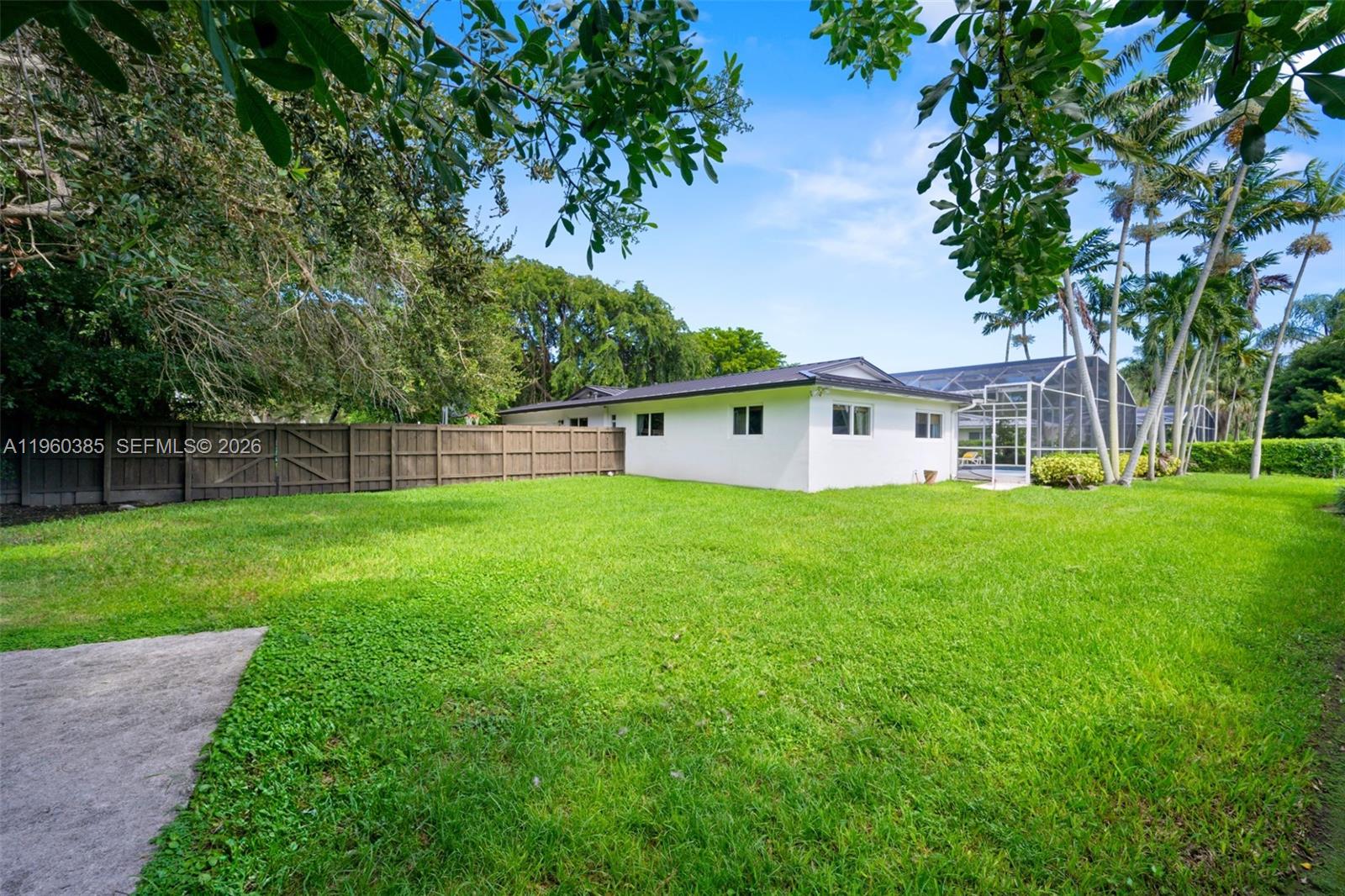 8330 SW 171st St Palmetto Bay, FL 33157