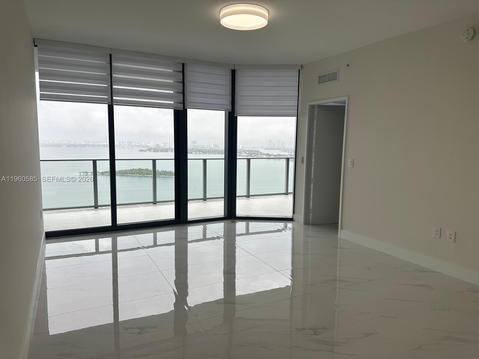 700 NE 24th St #2605 Miami, FL 33137