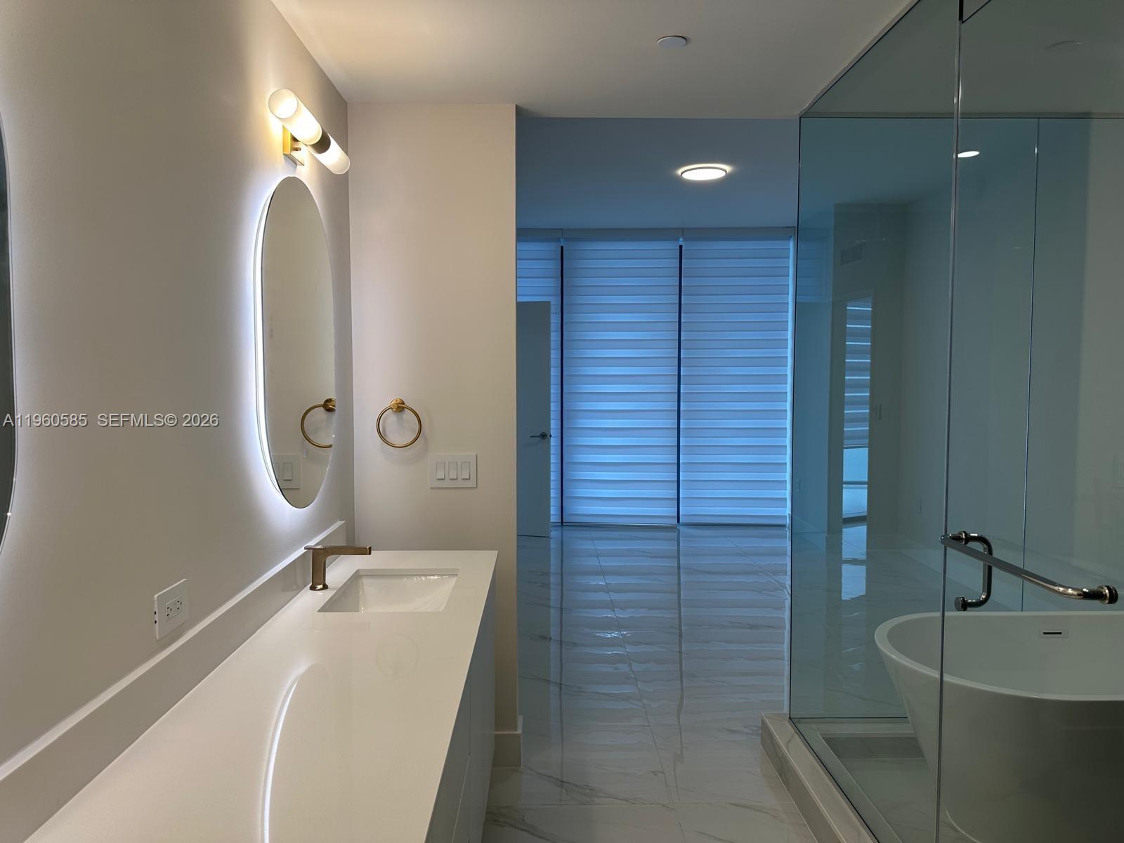 700 NE 24th St #2605 Miami, FL 33137