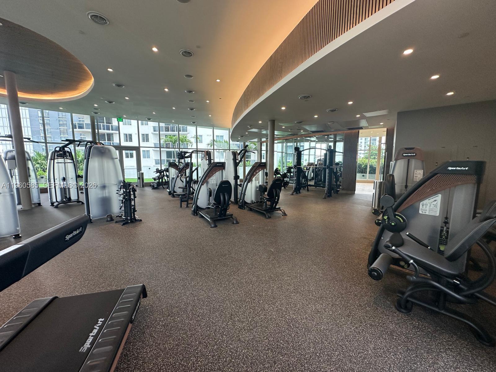 700 NE 24th St #2605 Miami, FL 33137