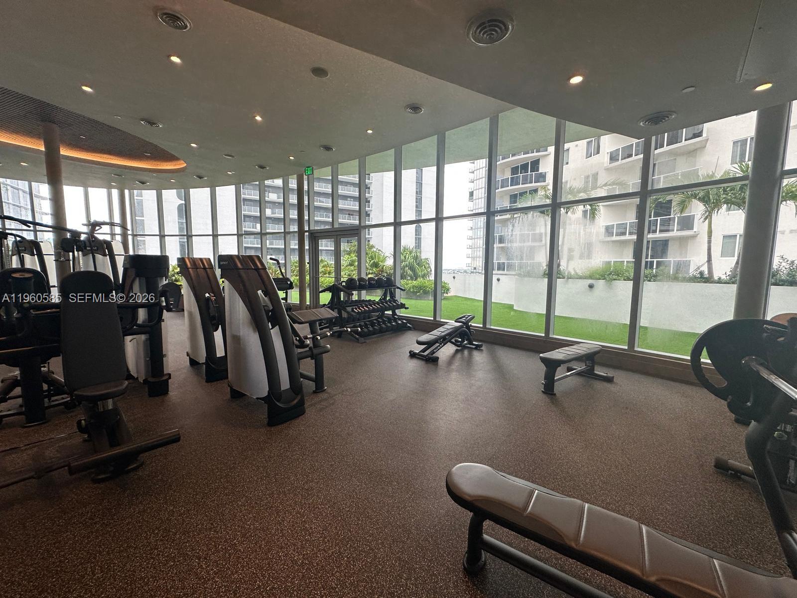 700 NE 24th St #2605 Miami, FL 33137