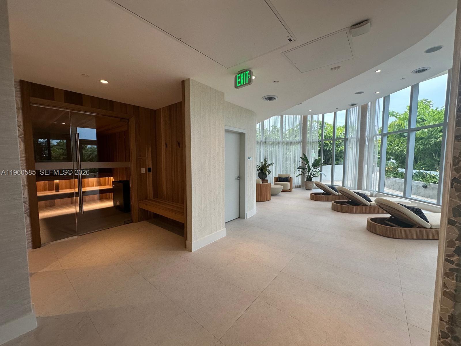 700 NE 24th St #2605 Miami, FL 33137