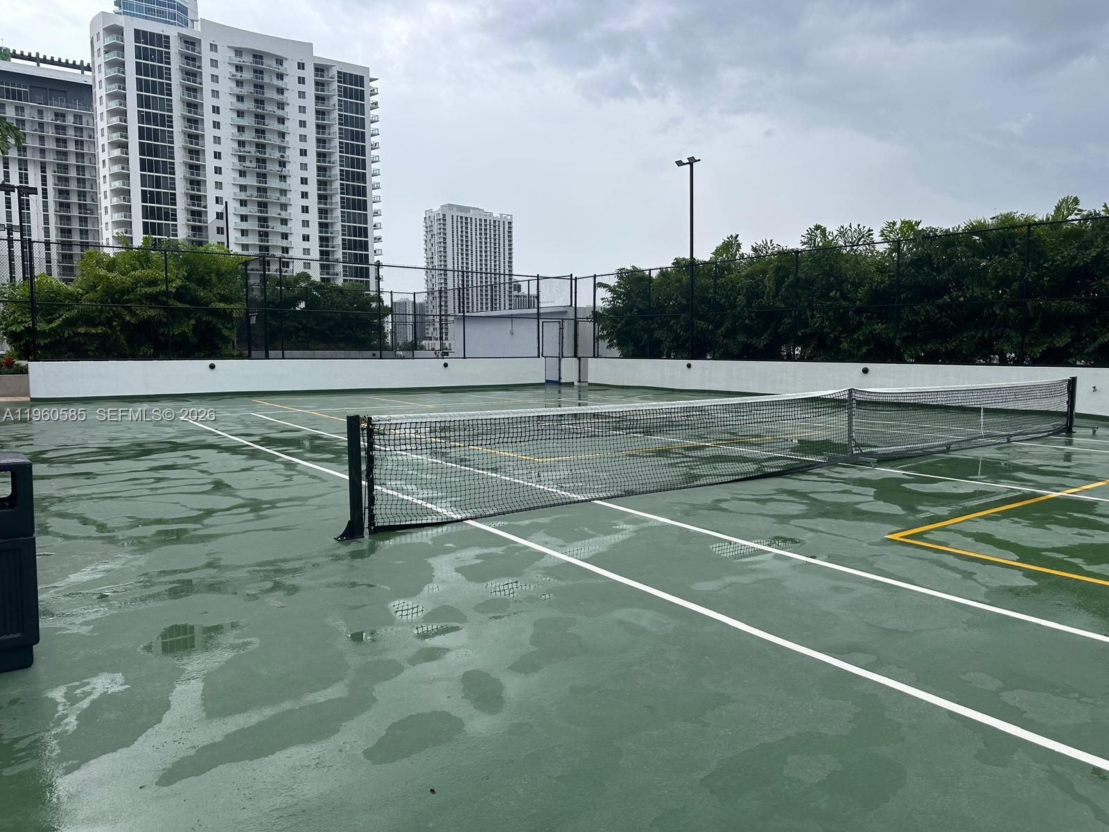 700 NE 24th St #2605 Miami, FL 33137