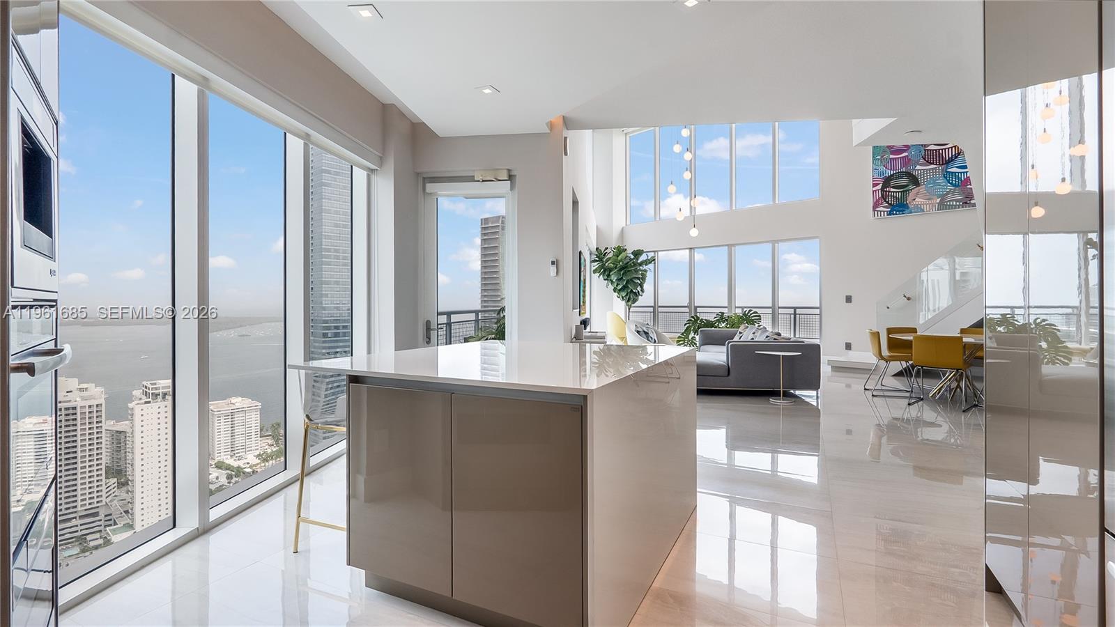 image Infinity at Brickell11