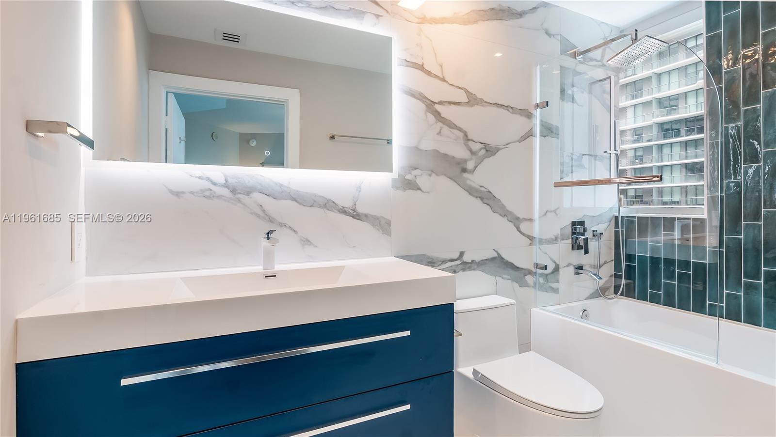 image Infinity at Brickell26