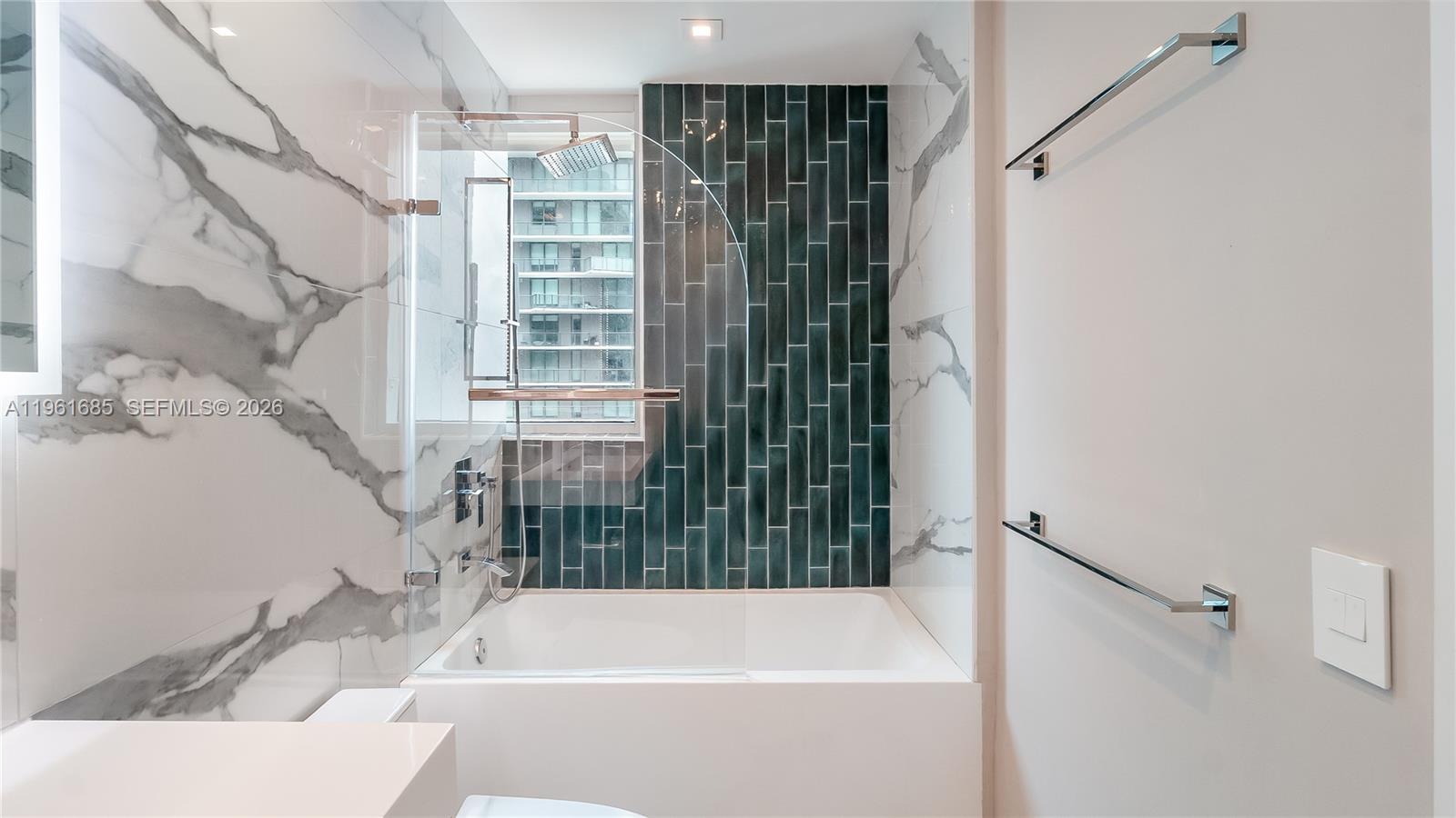 image Infinity at Brickell28