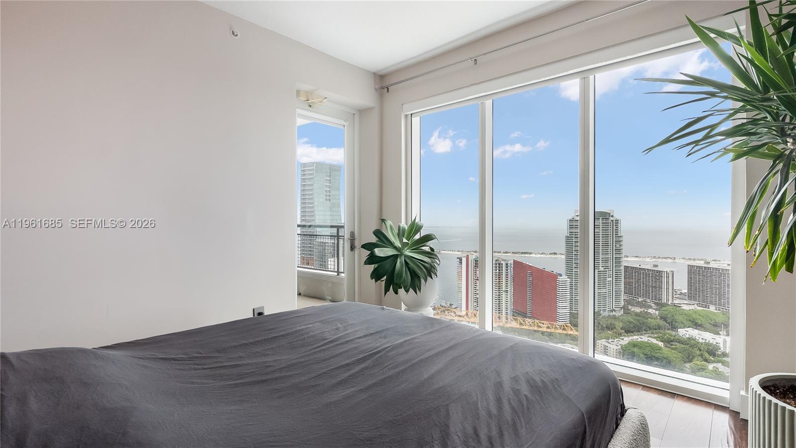 image Infinity at Brickell32