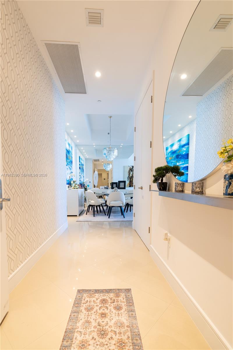 image Trump Tower I12