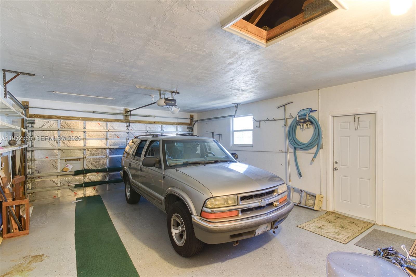 2225 N 39th Ave Hollywood, FL 33021