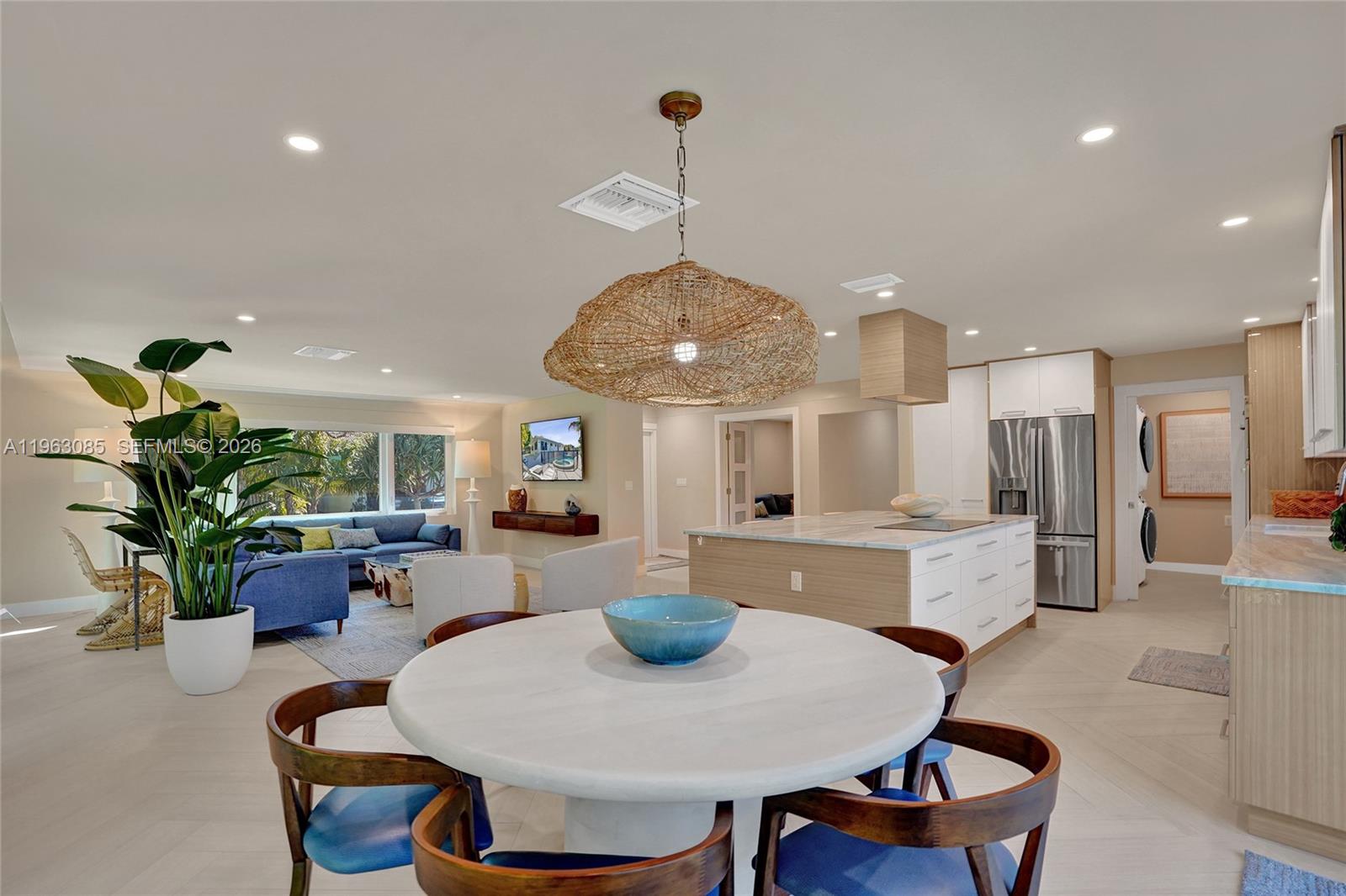 1673 Bel Air Ave Lauderdale By The Sea, FL 33062